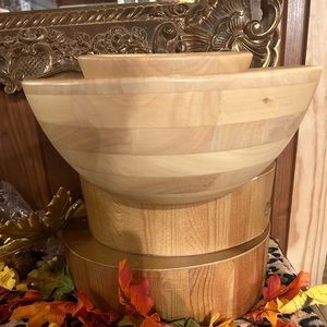 Vintage blonde maple wood bowls, MCM, wood salad bowl serving bowl, farmhouse